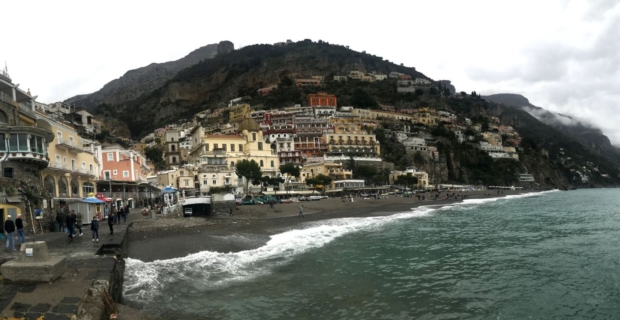 Boydan boya Amalfi Kıyıları
