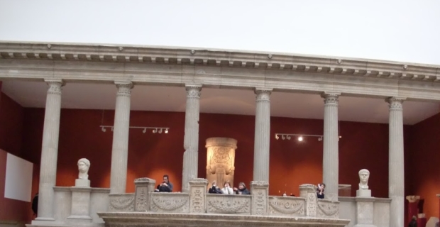Pergamon Museum, April 2010